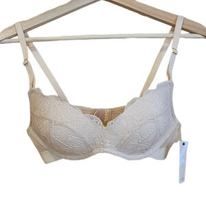 NEW! Lively Women’s Lace No-Wire Push-Up Bra Wireless Toasted Almond 36B NWT